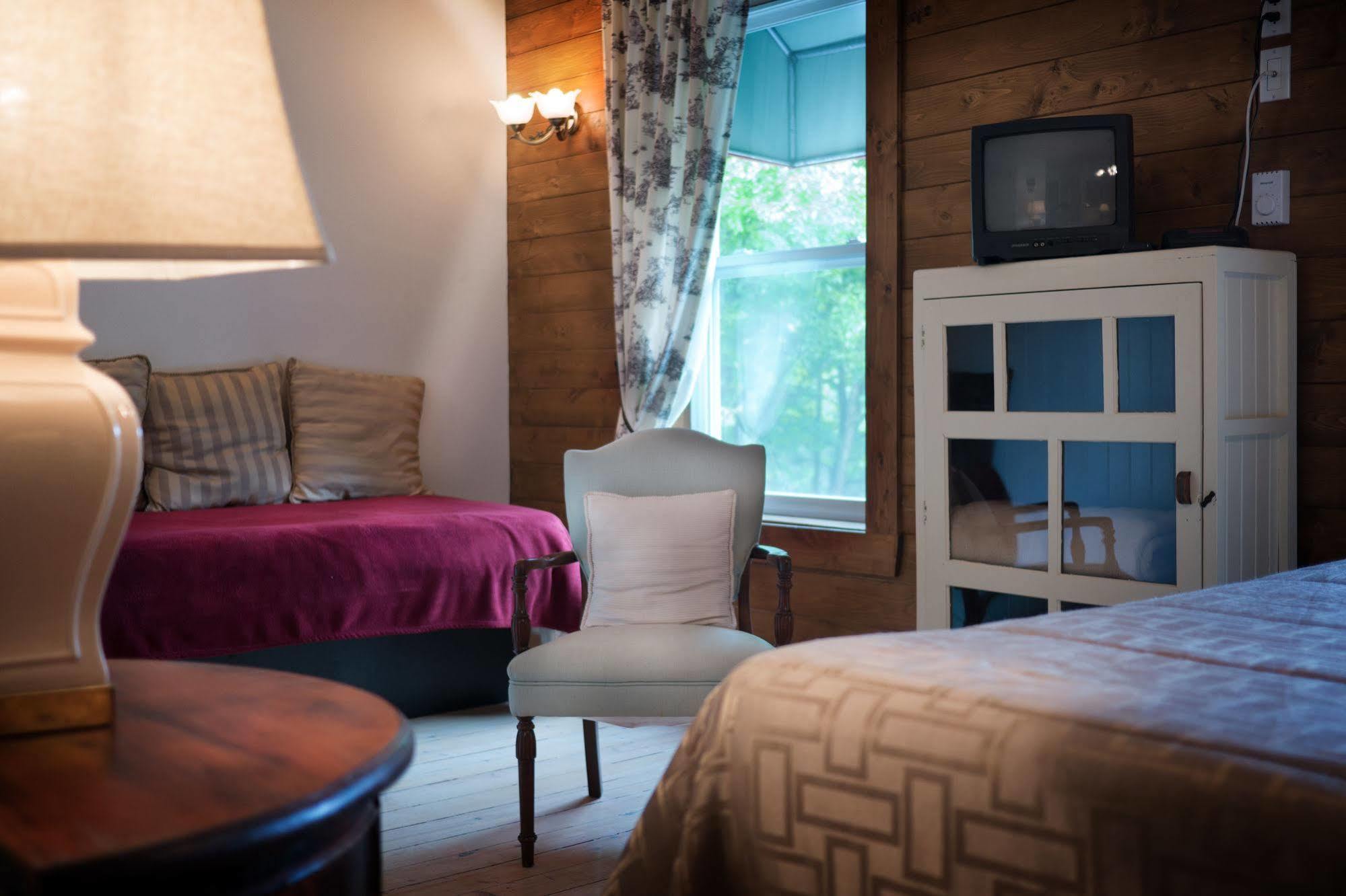 Manoir Du Lac Sept-Iles Saint-Raymond ภายนอก รูปภาพ
