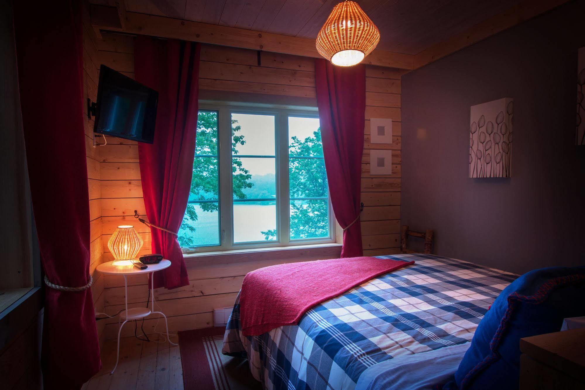 Manoir Du Lac Sept-Iles Saint-Raymond ภายนอก รูปภาพ